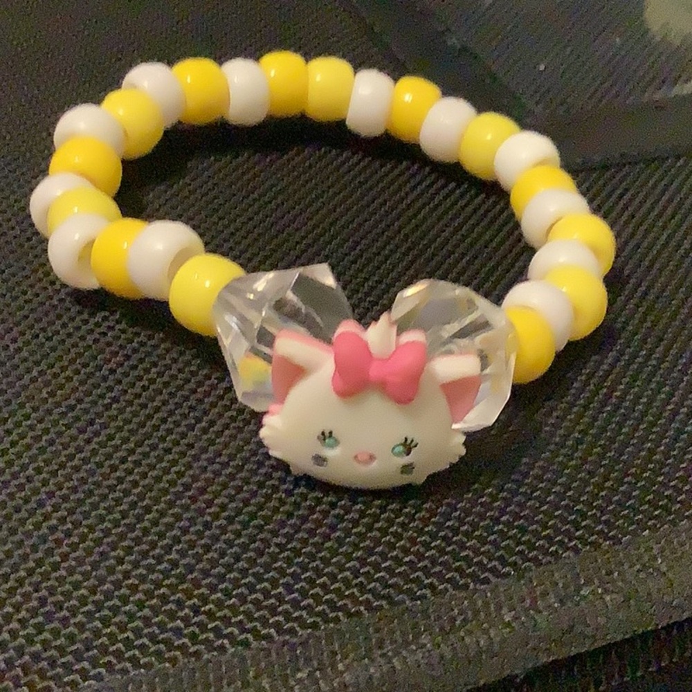 Disney bracelet! Little cat!